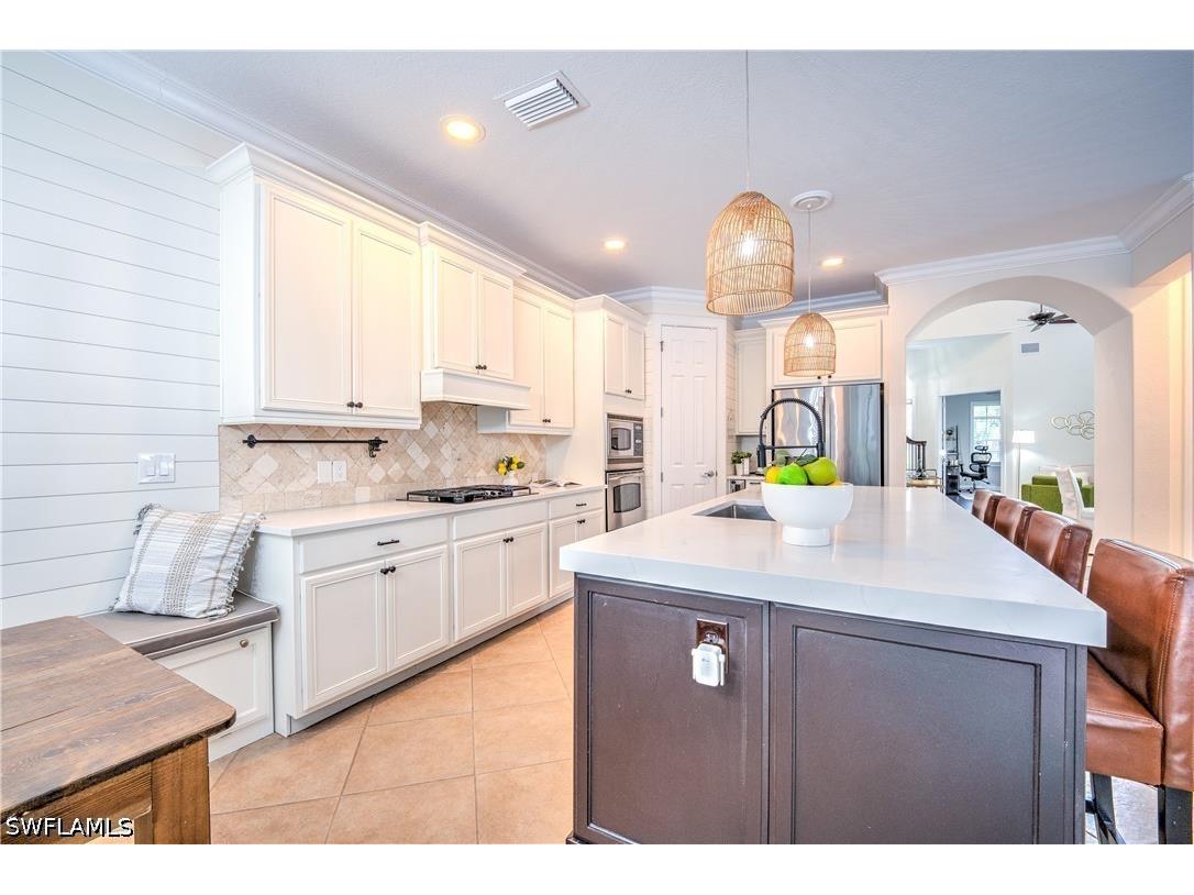 12631 Biscayne Court Naples FL 34105 226024880 image8