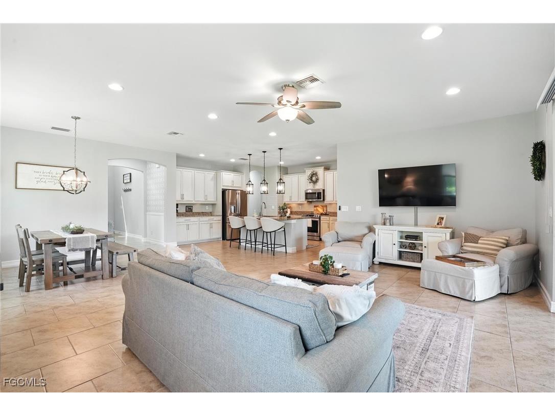 12631 Blue Banyon Court North Fort Myers FL 33903 2025002456 image11