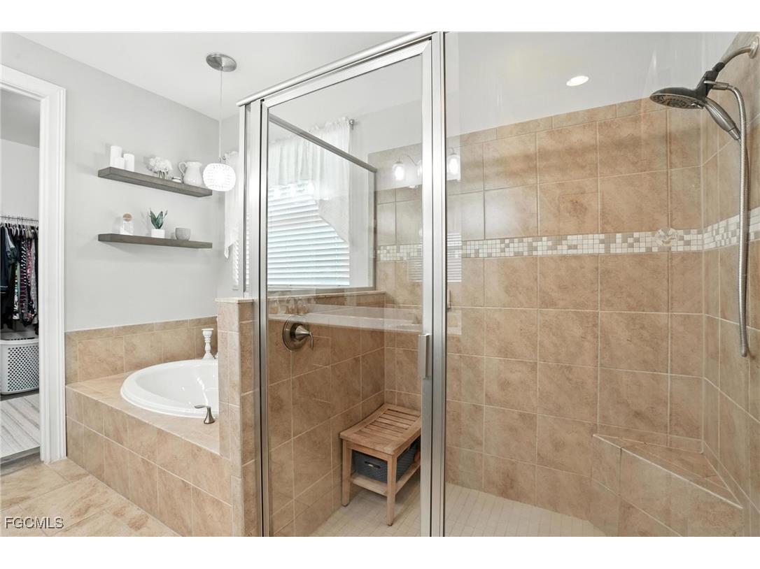 12631 Blue Banyon Court North Fort Myers FL 33903 2025002456 image19