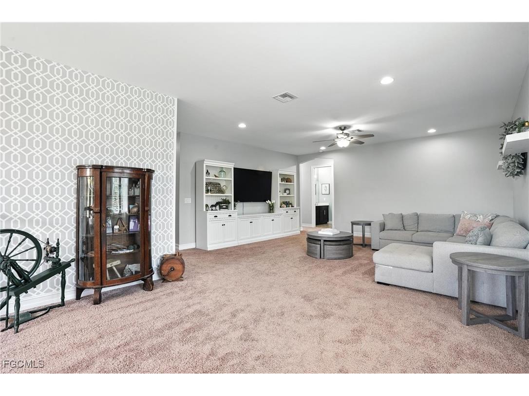 12631 Blue Banyon Court North Fort Myers FL 33903 2025002456 image23