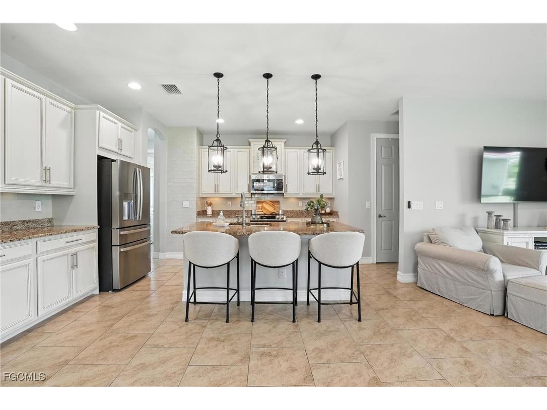 12631 Blue Banyon Court North Fort Myers FL 33903 2025002456 image3