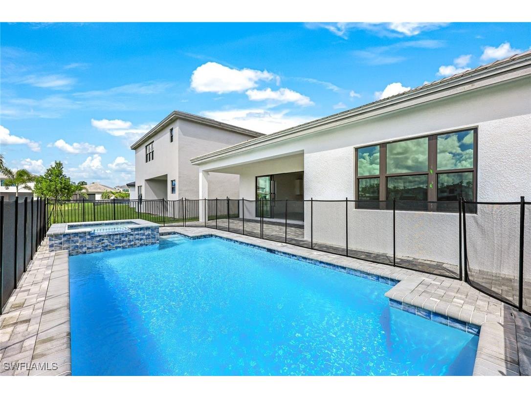 12631 Caballo Court Estero FL 33928 224061516 image1