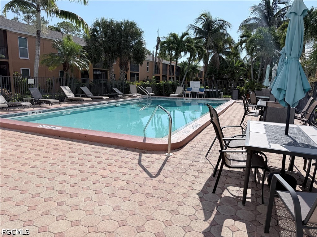 12636 Kenwood Lane #B Fort Myers FL 33907 2026028997 image1