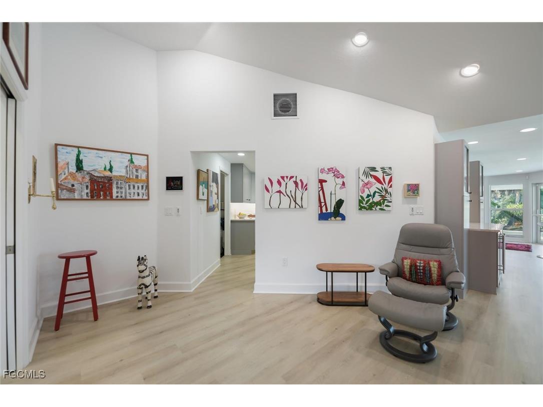 1264 Par View Drive Sanibel FL 33957 2025021067 image19