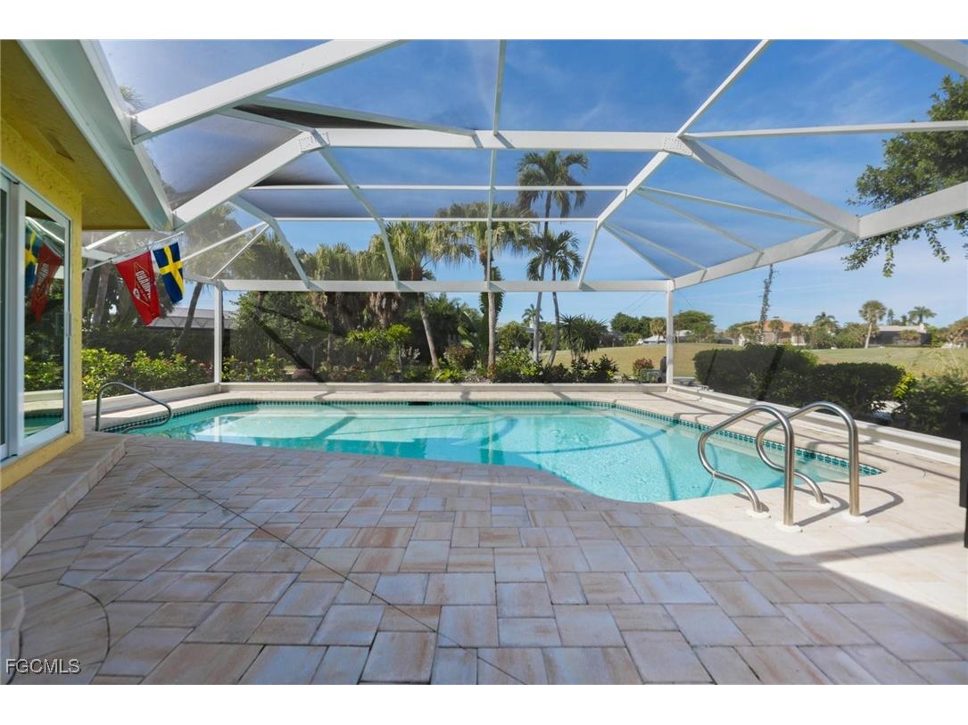 1264 Par View Drive Sanibel FL 33957 2025021067 image34