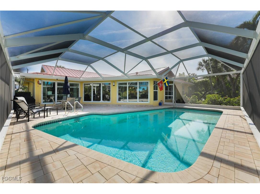 1264 Par View Drive Sanibel FL 33957 2025021067 image35