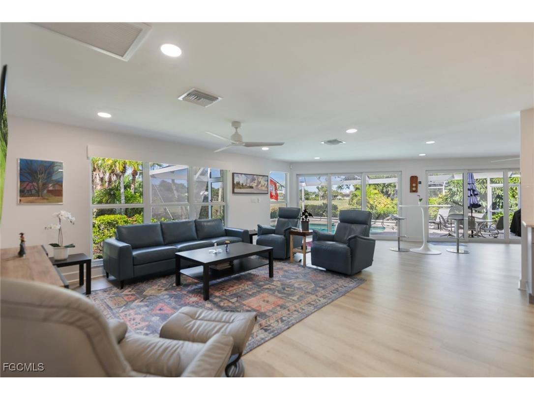 1264 Par View Drive Sanibel FL 33957 2025021067 image43