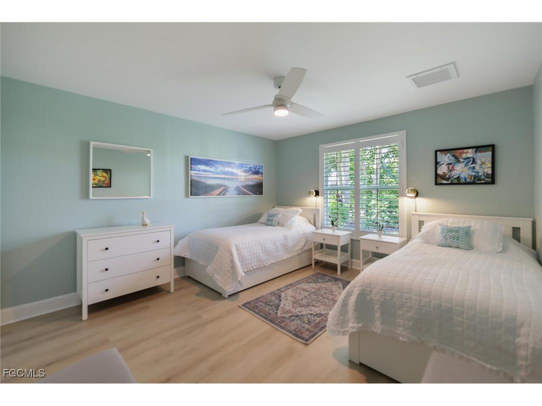 1264 Par View Drive Sanibel FL 33957 2025021067 image45