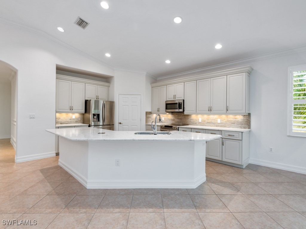 1264 Rialto Way #201 Naples FL 34114 225073875 image12