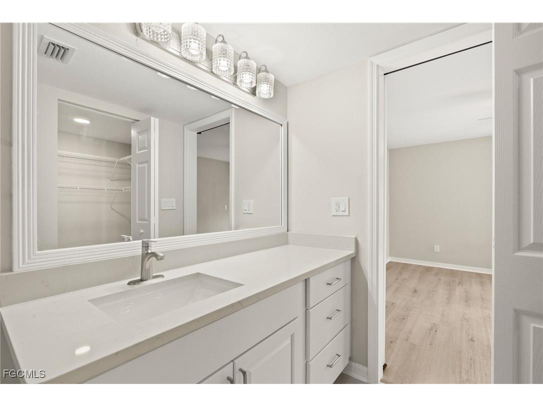 12641 Kelly Sands Way #203 Fort Myers FL 33908 2025013250 image16