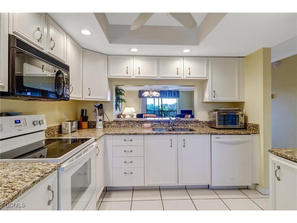 12641 Kelly Sands Way #225 Fort Myers FL 33908 2025000381 image7