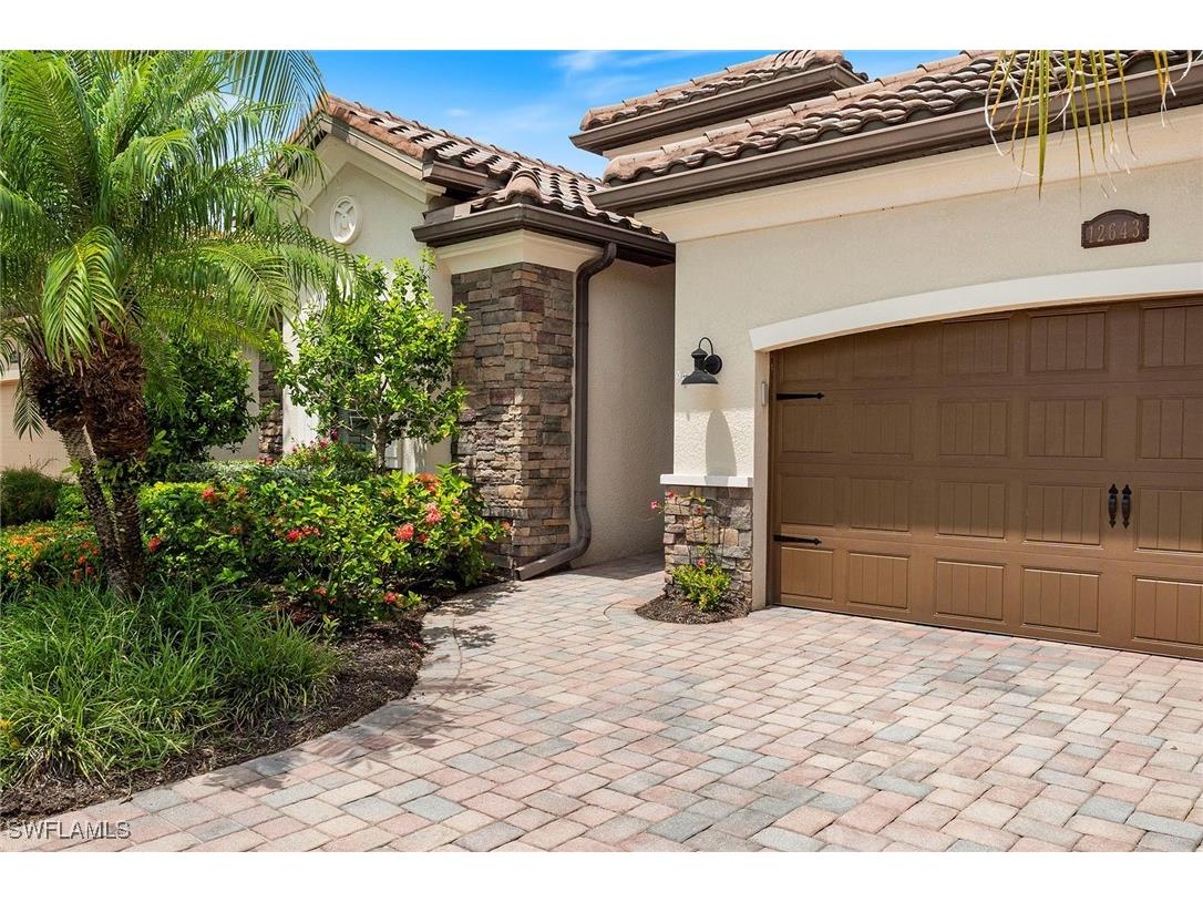 12643 Kinross Ln Naples FL 34120 225066829 image38