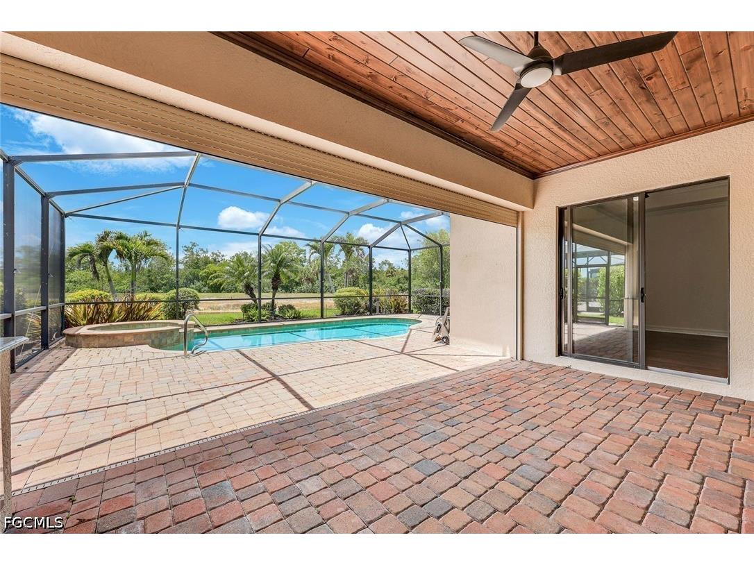12643 Kinross Lane Naples FL 34120 2026027529 image34