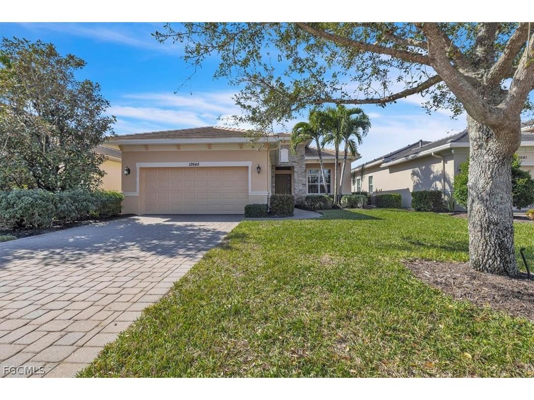 12645 Fairway Cove Court Fort Myers FL 33905 2026007648 image1