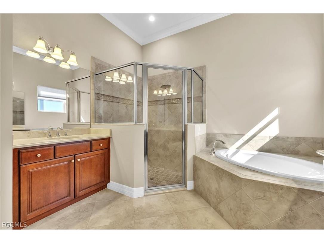 12645 Fairway Cove Court Fort Myers FL 33905 2026007648 image29