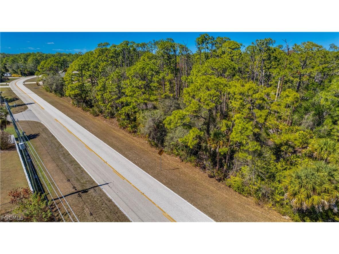 12646 Chamberlain Boulevard Port Charlotte FL 33953 2025016257 image2