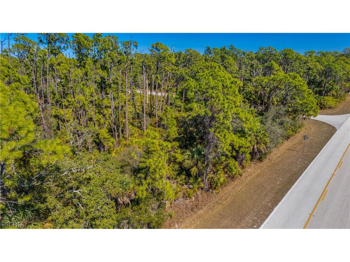 12646 Chamberlain Boulevard Port Charlotte FL 33953 2025016257 image3