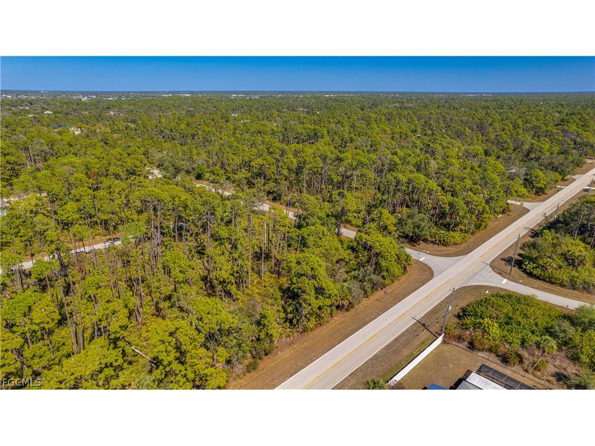 12646 Chamberlain Boulevard Port Charlotte FL 33953 2025016257 image4