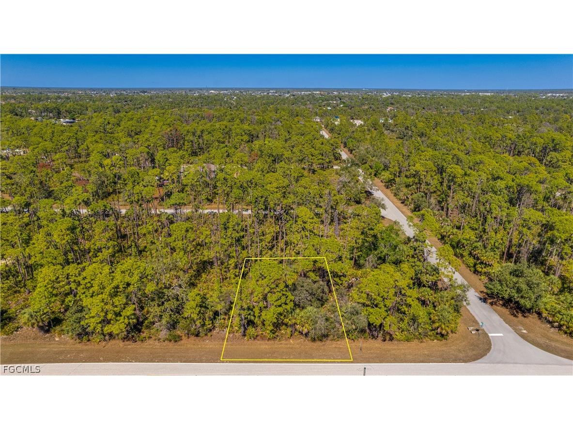 12646 Chamberlain Boulevard Port Charlotte FL 33953 2025016257 image5