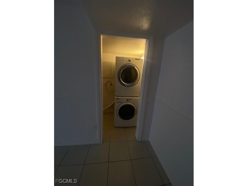 12648 Kenwood Lane #B Fort Myers FL 33907 2025014252 image14