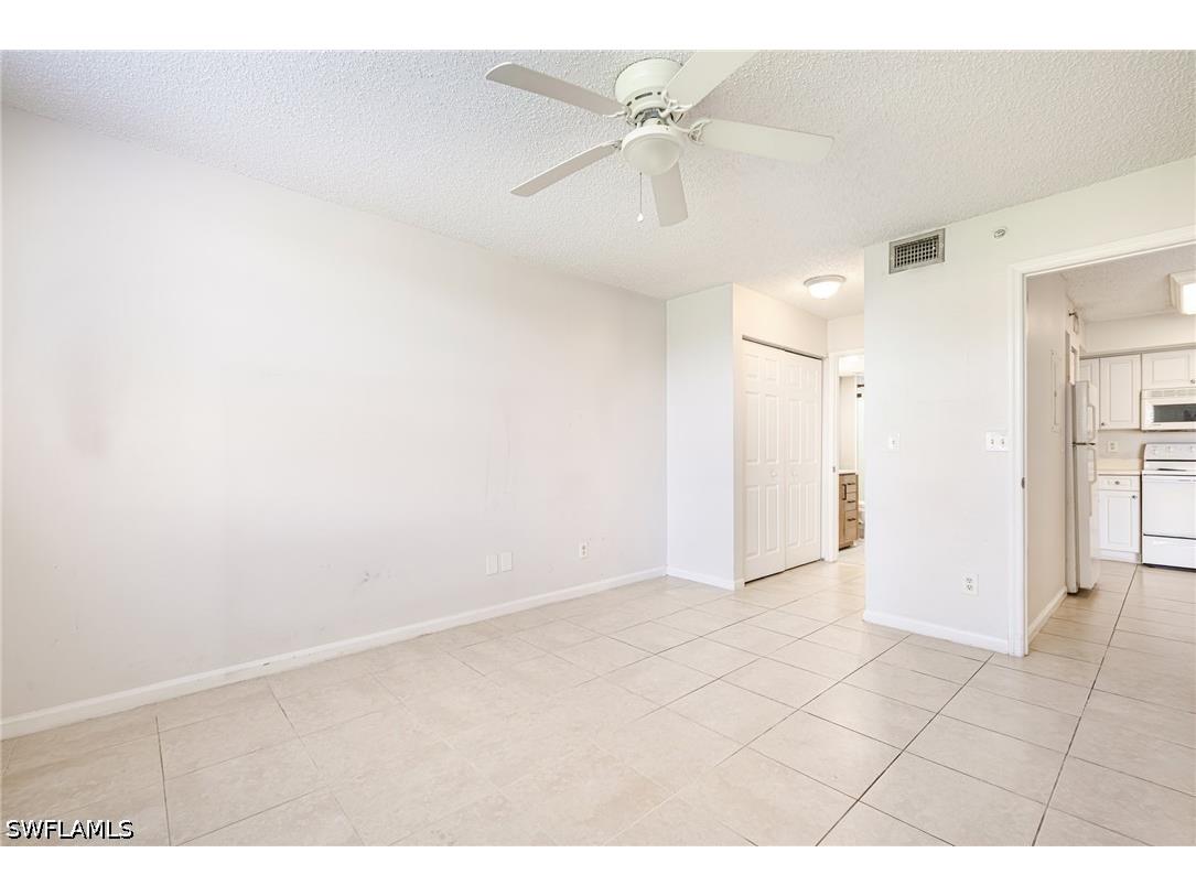 1265 Wildwood Lakes Boulevard #106 Naples FL 34104 226004556 image19