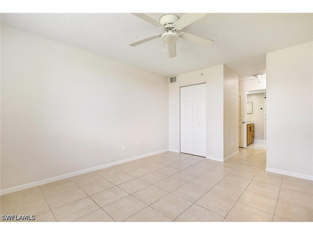 1265 Wildwood Lakes Boulevard #106 Naples FL 34104 226004556 image25