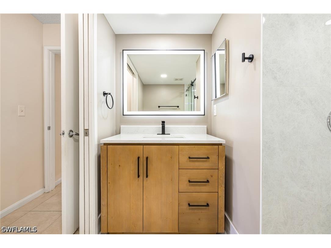 1265 Wildwood Lakes Boulevard #106 Naples FL 34104 226004556 image26