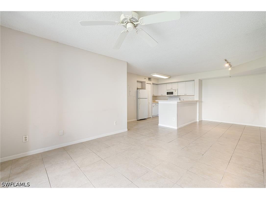1265 Wildwood Lakes Boulevard #106 Naples FL 34104 226004556 image6