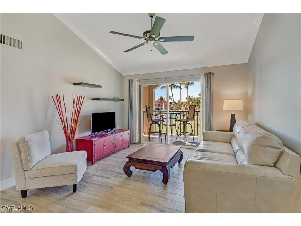 1265 Wildwood Lakes Boulevard #208 Naples FL 34104 225023486 image4