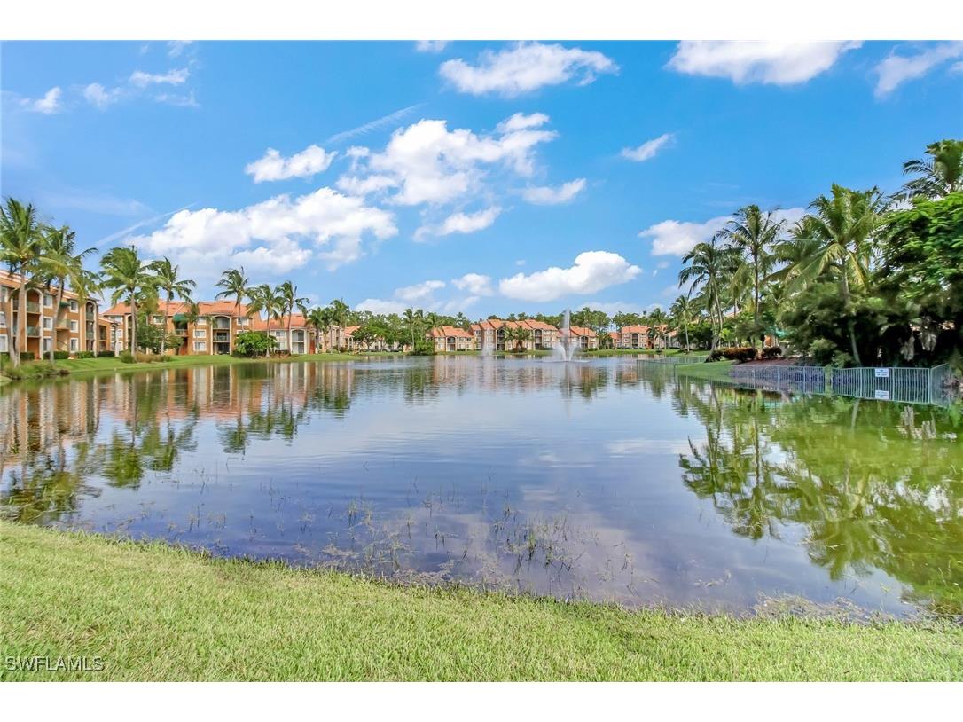 1265 Wildwood Lakes Boulevard #208 Naples FL 34104 225056836 image27