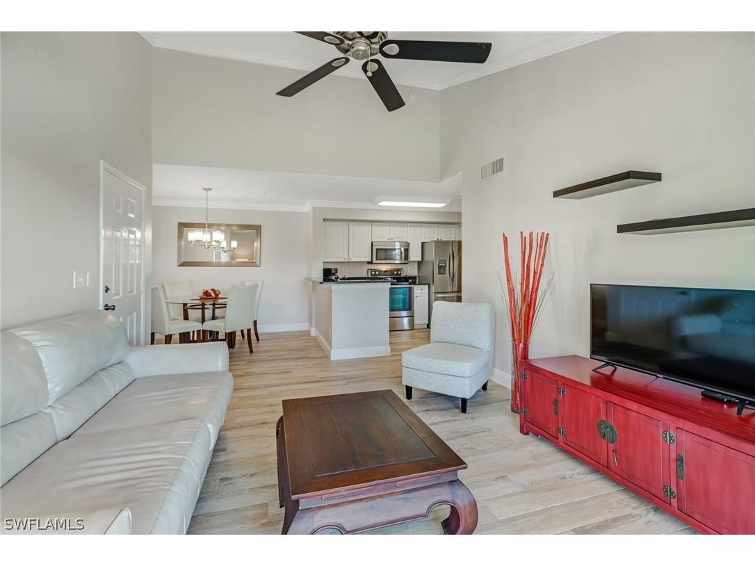 1265 Wildwood Lakes Boulevard #208 Naples FL 34104 226009847 image9