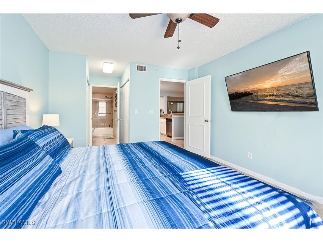 1265 Wildwood Lakes Boulevard #3-103 Naples FL 34104 225072129 image16