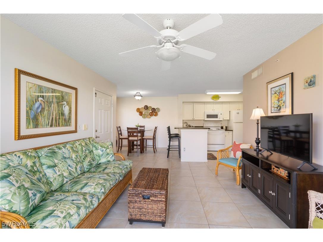 1265 Wildwood Lakes Boulevard #3-108 Naples FL 34104 226011983 image1