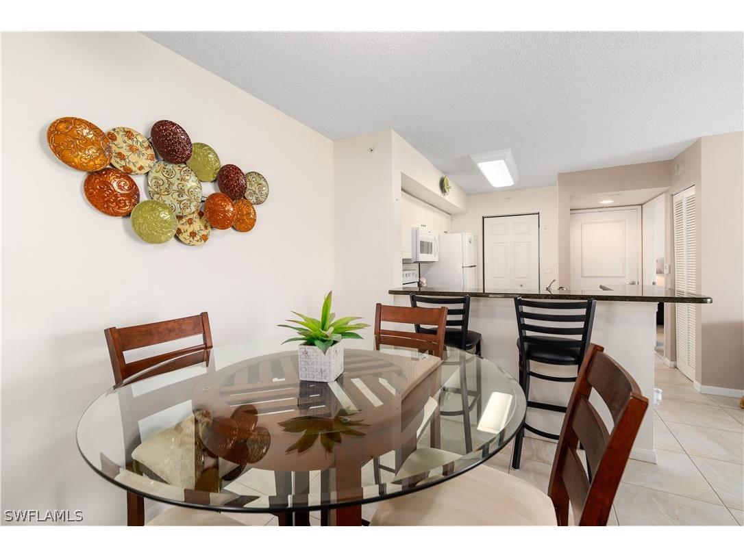 1265 Wildwood Lakes Boulevard #3-108 Naples FL 34104 226011983 image10