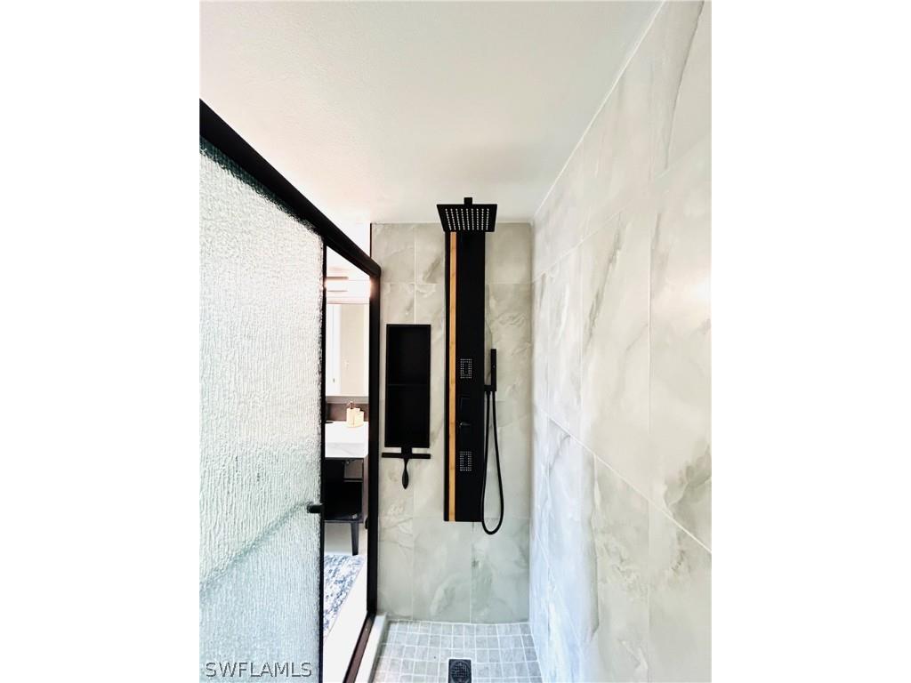 1265 Wildwood Lakes Boulevard #3-303 Naples FL 34104 225085240 image14