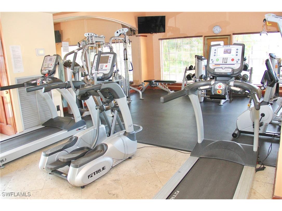 1265 Wildwood Lakes Boulevard #3-303 Naples FL 34104 225085240 image17