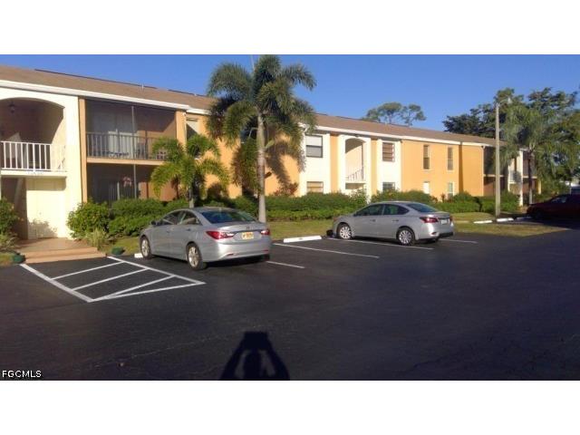 12656 Kenwood Lane #A Fort Myers FL 33907 2026023973 image1