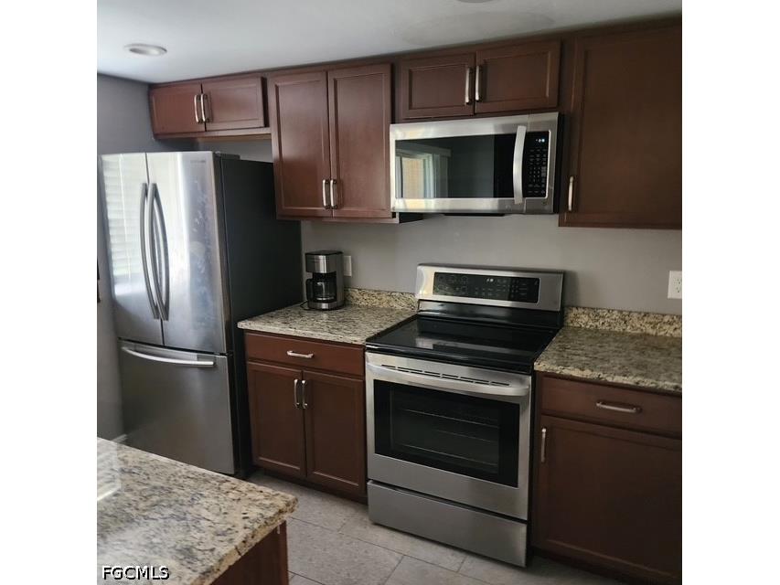 12656 Kenwood Lane #A Fort Myers FL 33907 2026023973 image2