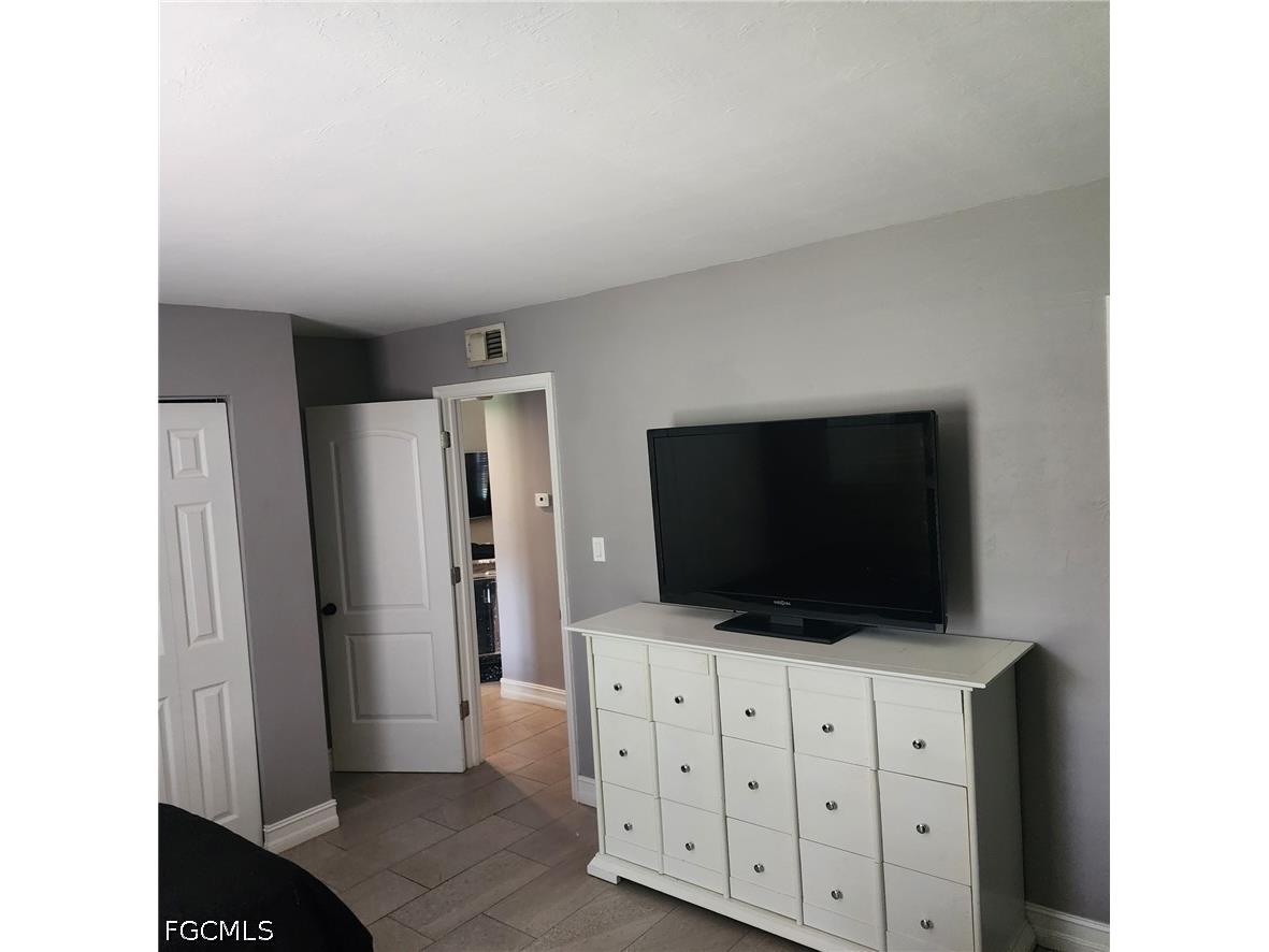 12656 Kenwood Lane #A Fort Myers FL 33907 2026023973 image6