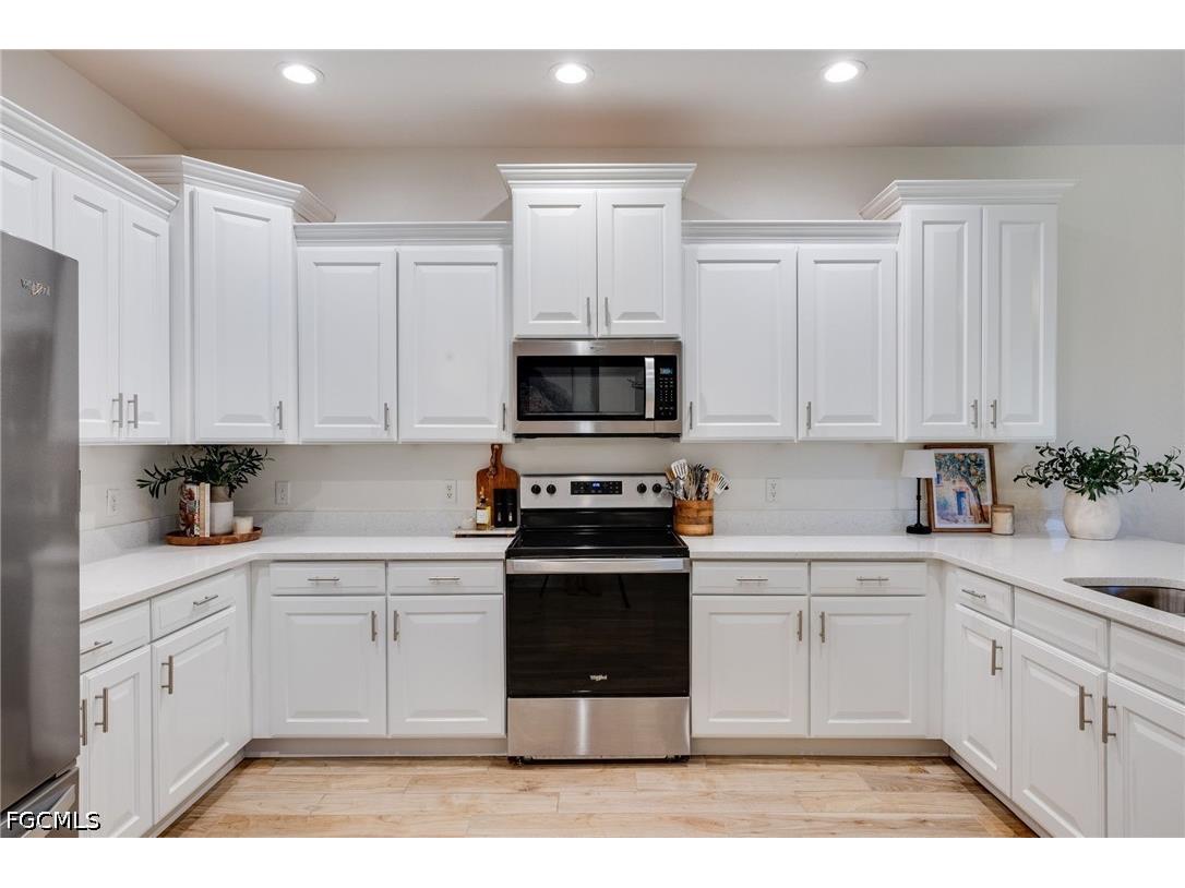12658 Gemstone Court Fort Myers FL 33913 2026016812 image14