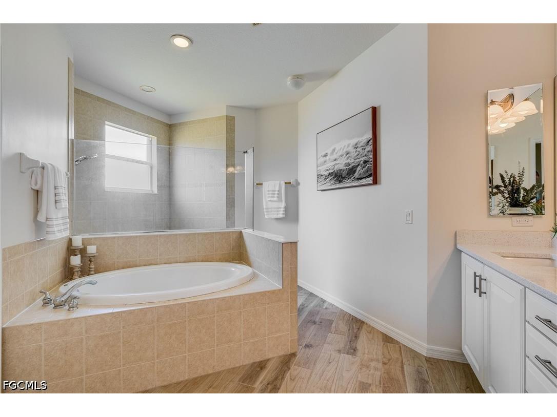 12658 Gemstone Court Fort Myers FL 33913 2026016812 image18