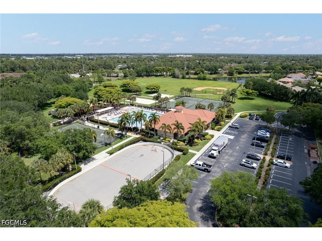 12658 Gemstone Court Fort Myers FL 33913 2026016812 image37