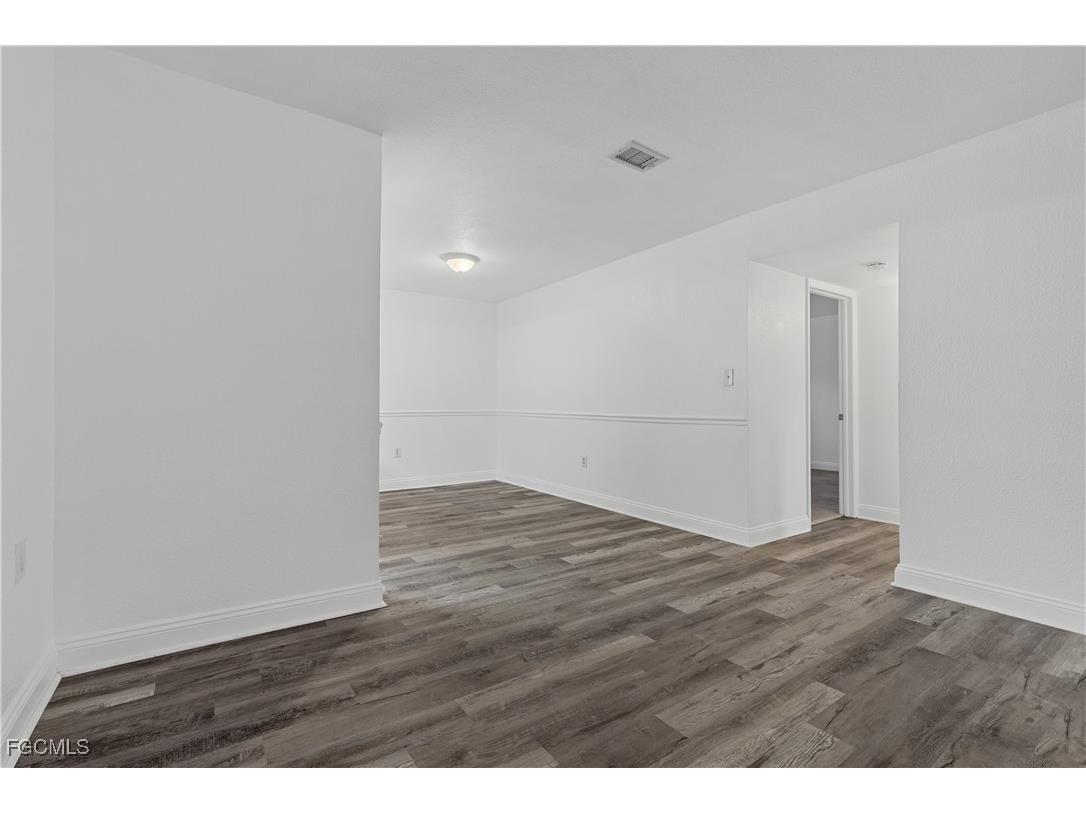 12658 Kenwood Lane #D Fort Myers FL 33907 2026000370 image9