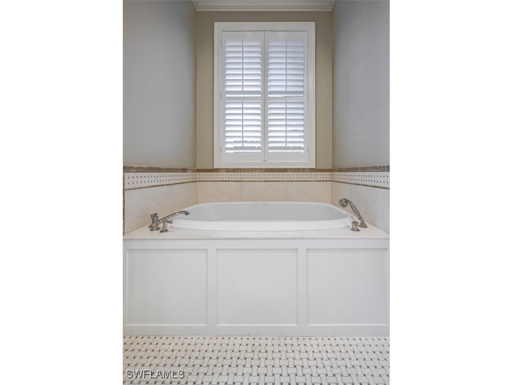 1266 Cobia Court Naples FL 34102 225030669 image21