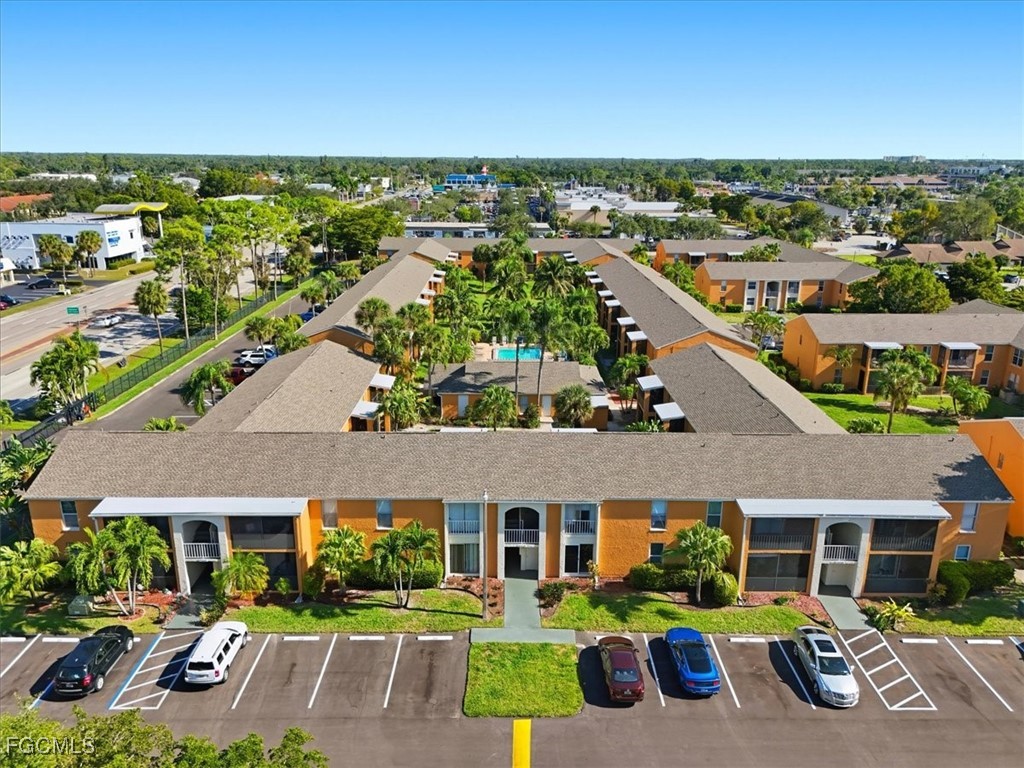 12660 Kenwood Lane #B Fort Myers FL 33907 2025025173 image1