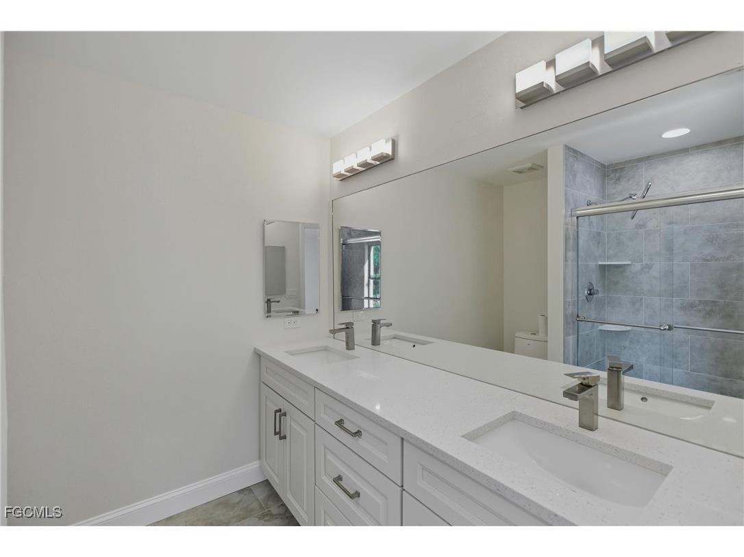 12661 Kelly Palm Drive Fort Myers FL 33908 2025012244 image21