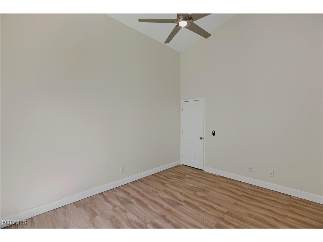 12661 Kelly Palm Drive Fort Myers FL 33908 2025012244 image25