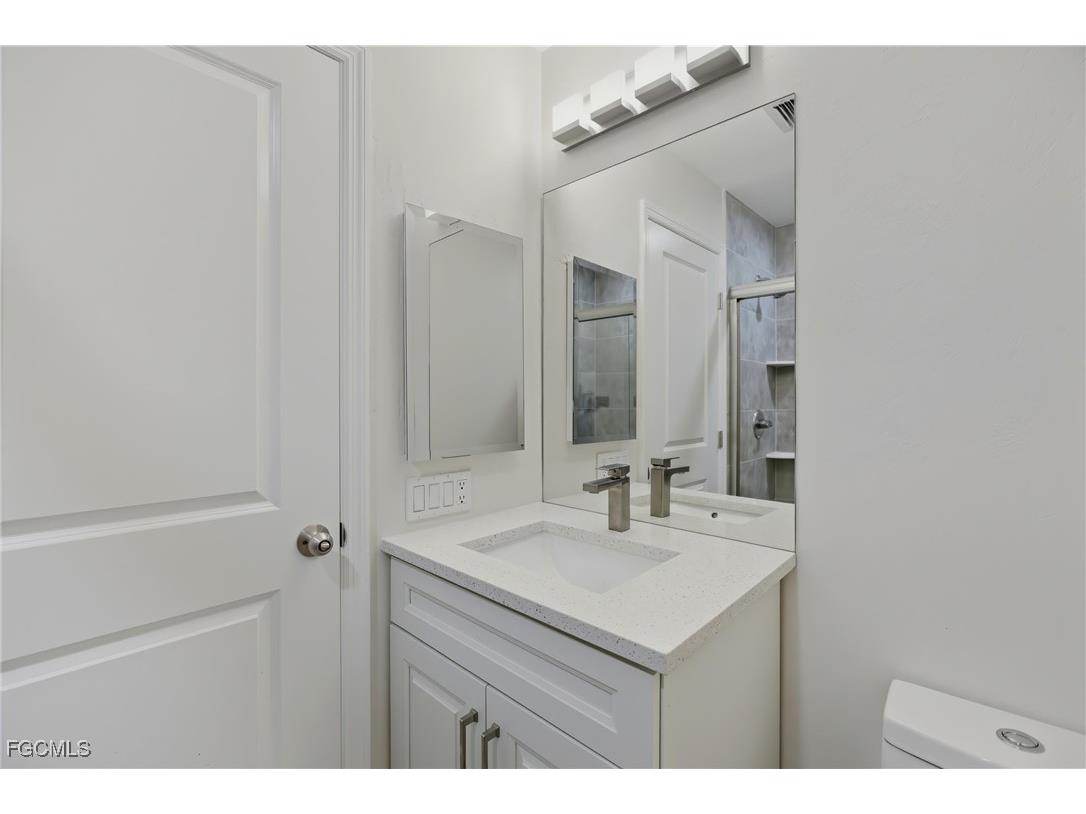 12661 Kelly Palm Drive Fort Myers FL 33908 2025012244 image26