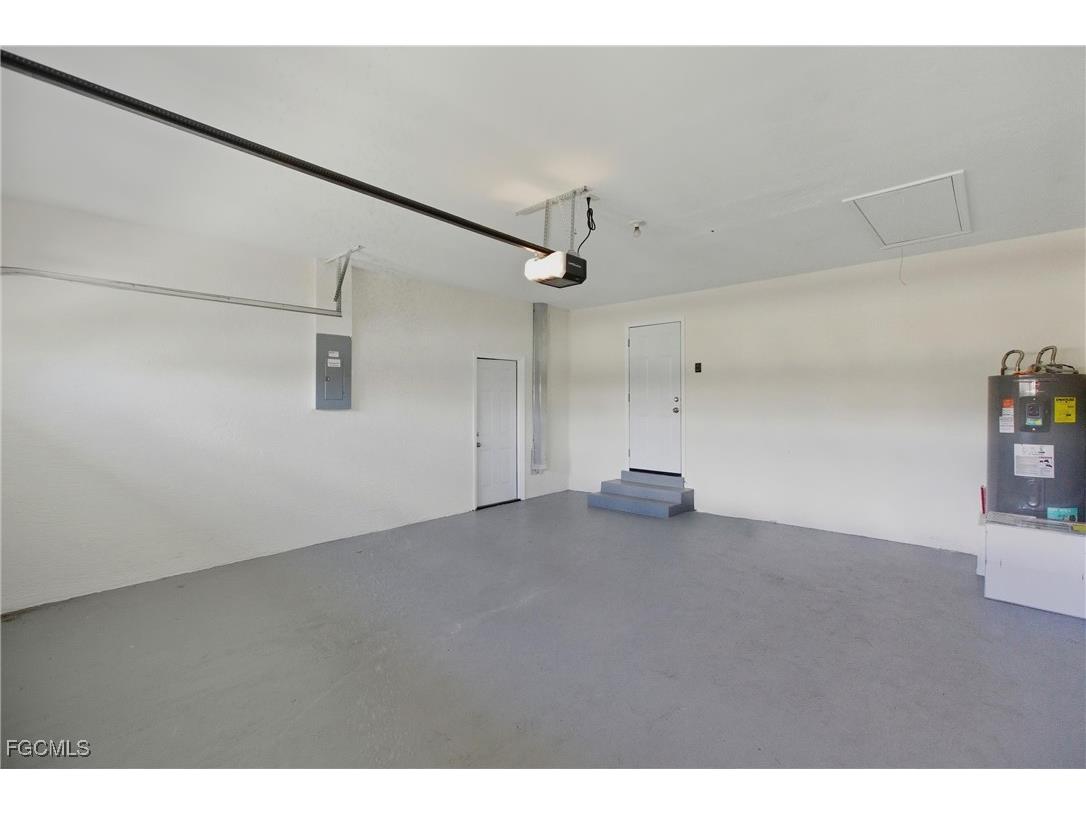 12661 Kelly Palm Drive Fort Myers FL 33908 2025012244 image29