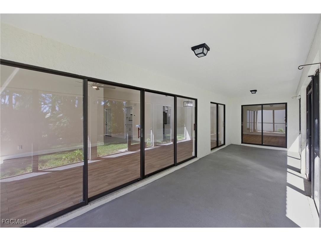 12661 Kelly Palm Drive Fort Myers FL 33908 2025012244 image31